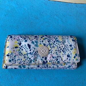 Kipling White Multicolor Dotted Floral Trifold Wallet